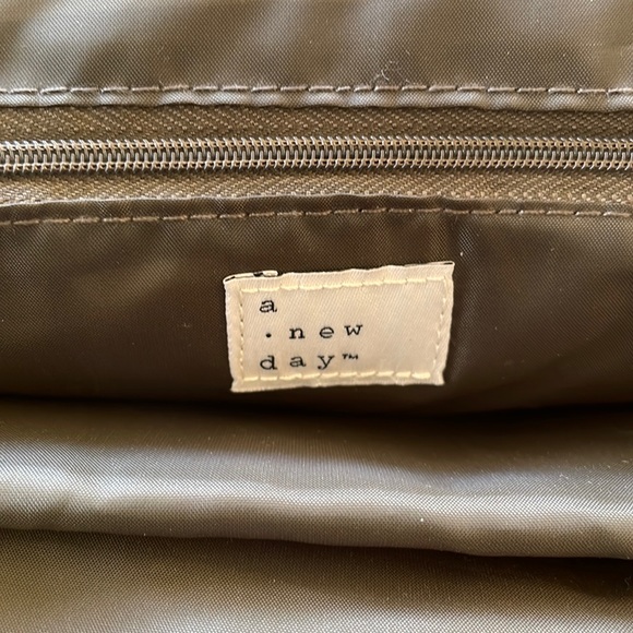 Target One A Day Tote - Watercolor Floral - Picture 3 of 4